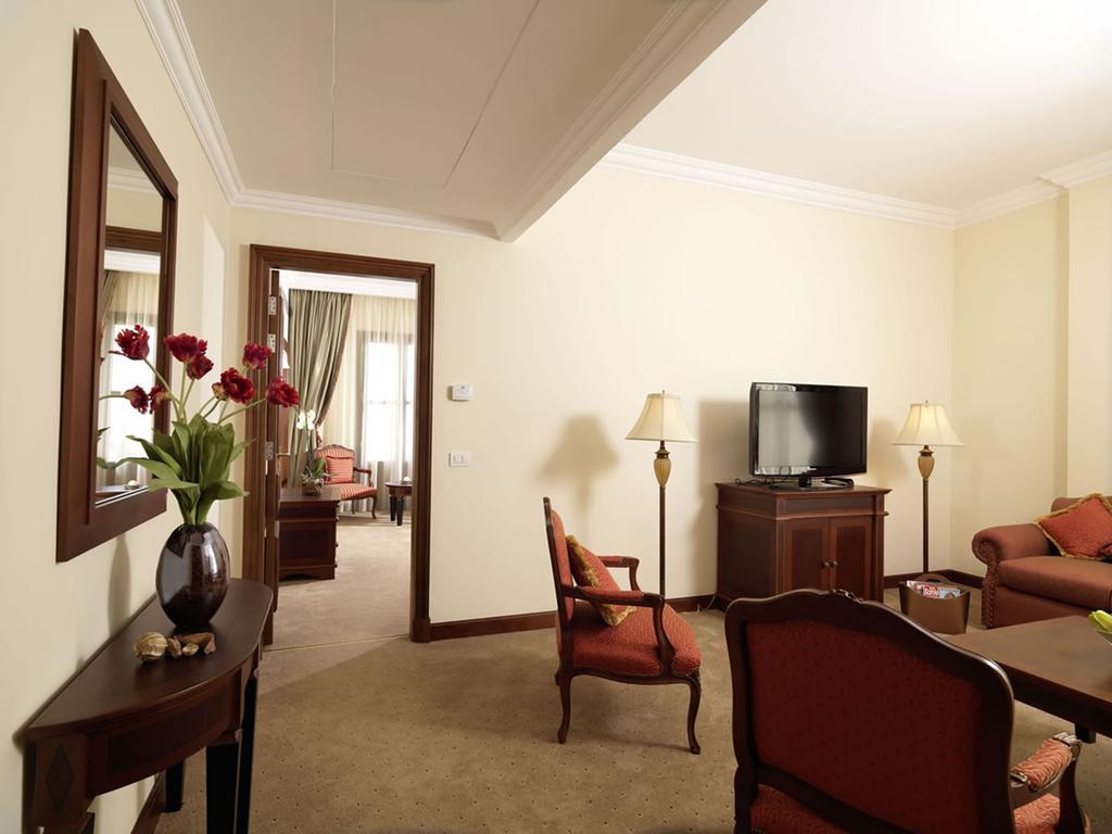 Le Patio Boutique Hotel Beirut Downtown 외부 사진