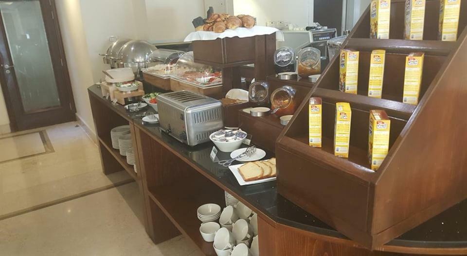 Le Patio Boutique Hotel Beirut Downtown 외부 사진